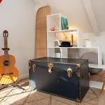 La Concha Alegre, Duplex In Apartment Trafaria