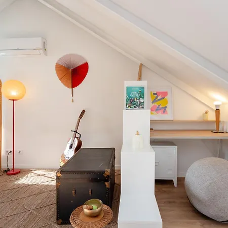 La Concha Alegre, Duplex In * Trafaria