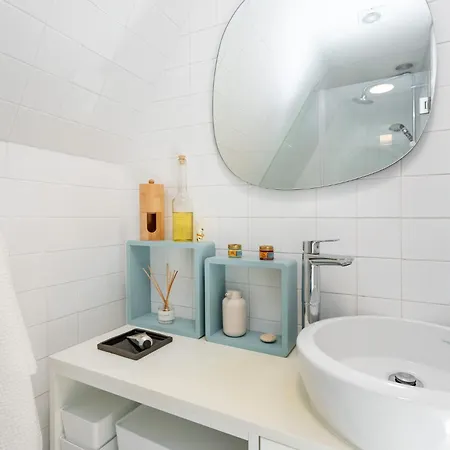 La Concha Alegre, Duplex In