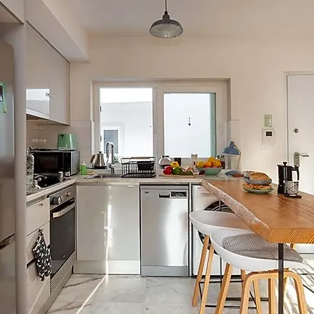 La Concha Alegre, Duplex In Trafaria