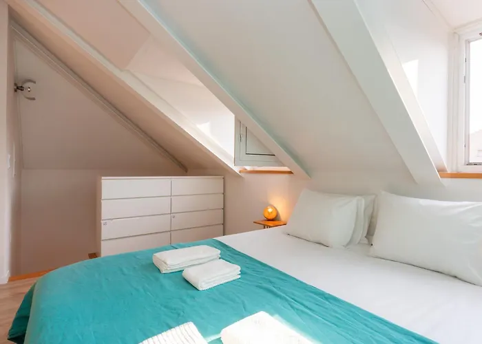 La Concha Alegre, Duplex In *